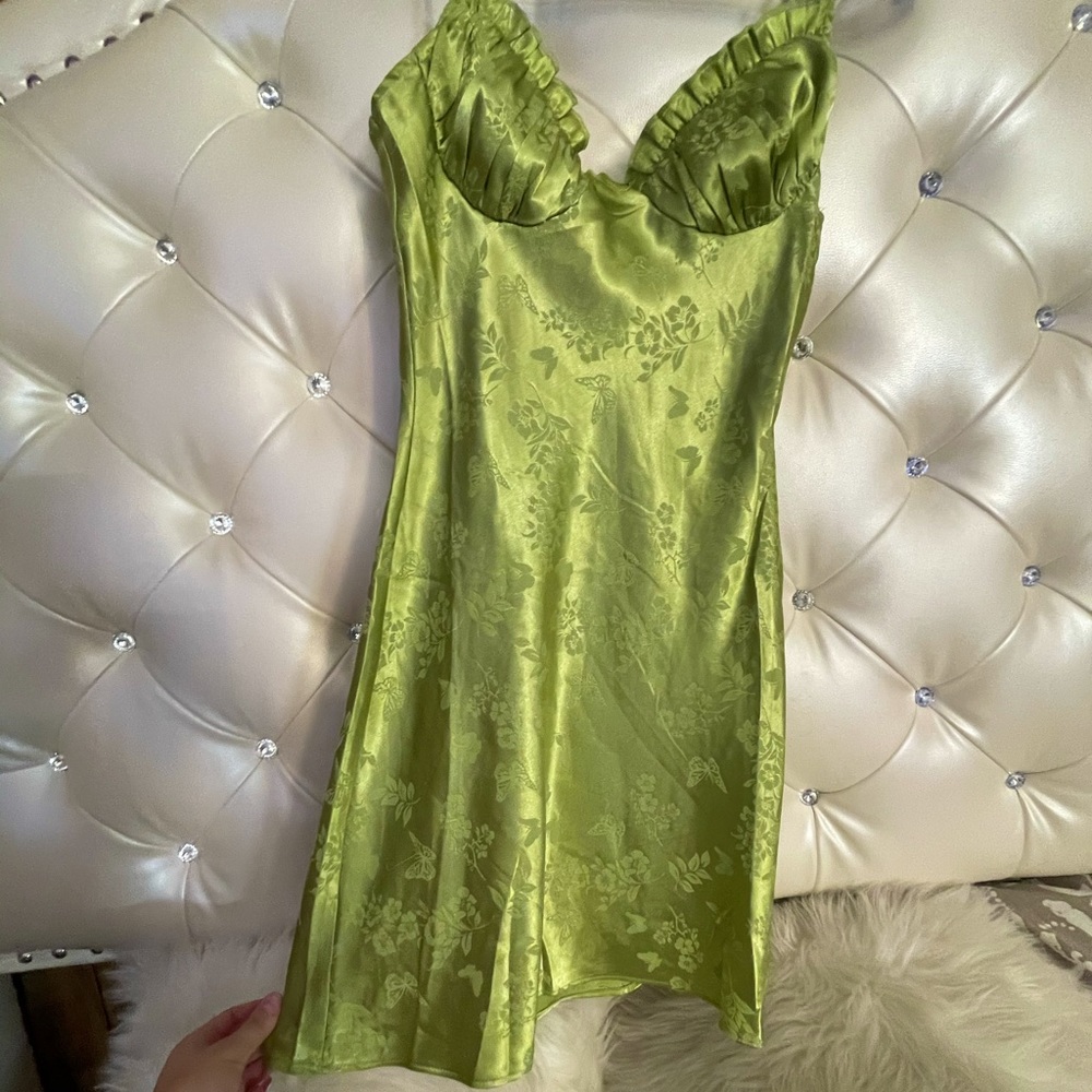 Never worn